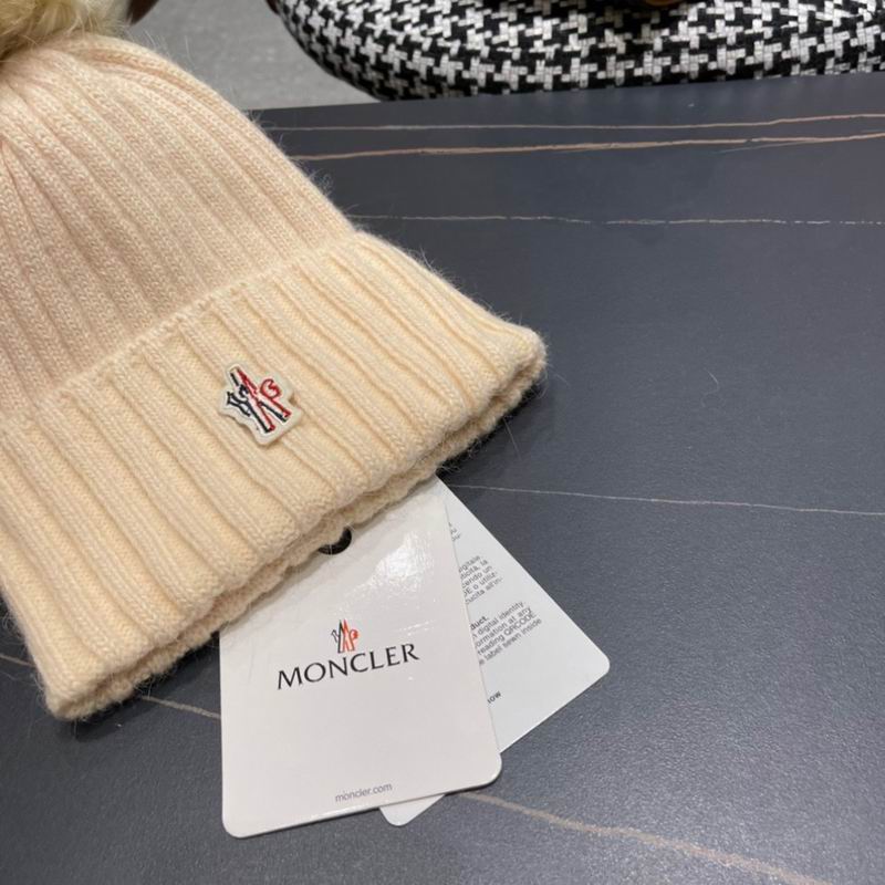 Moncler Hat (1737)