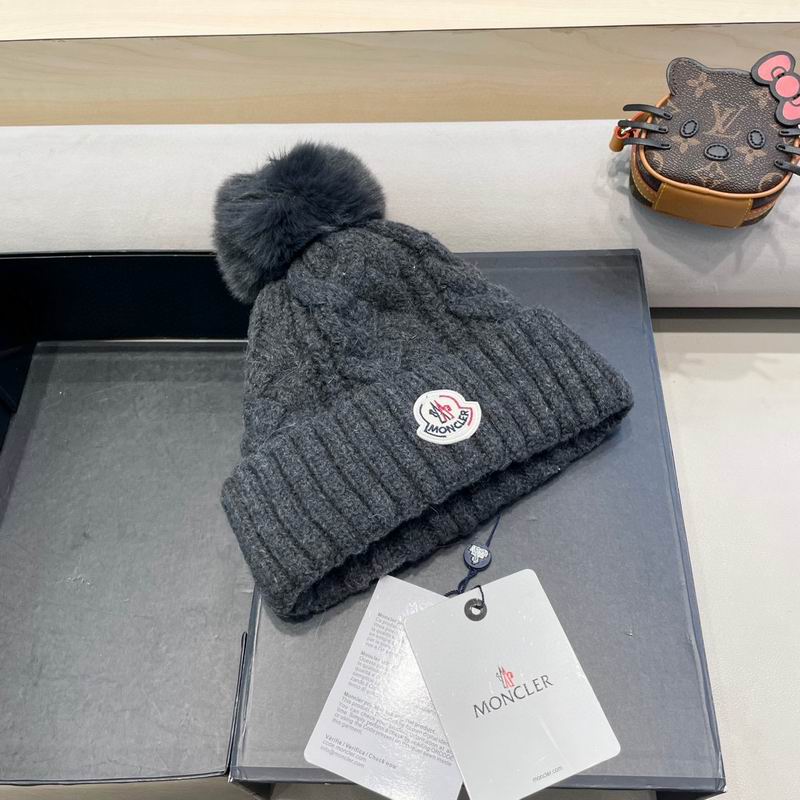 Moncler Hat (182)