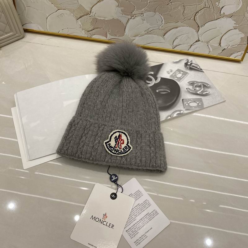 Moncler Hat (186)