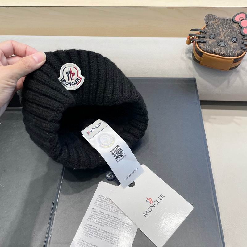 Moncler Hat (194)