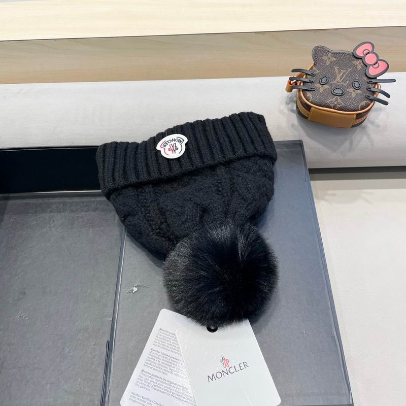 Moncler Hat (196)