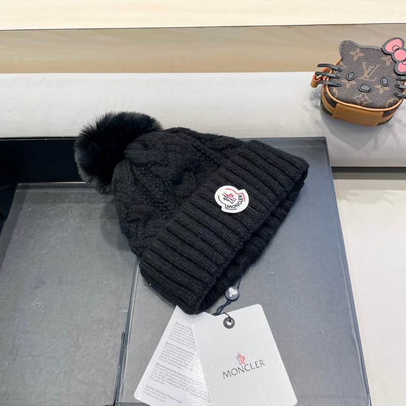 Moncler Hat (199)