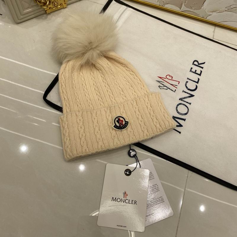 Moncler Hat (199)
