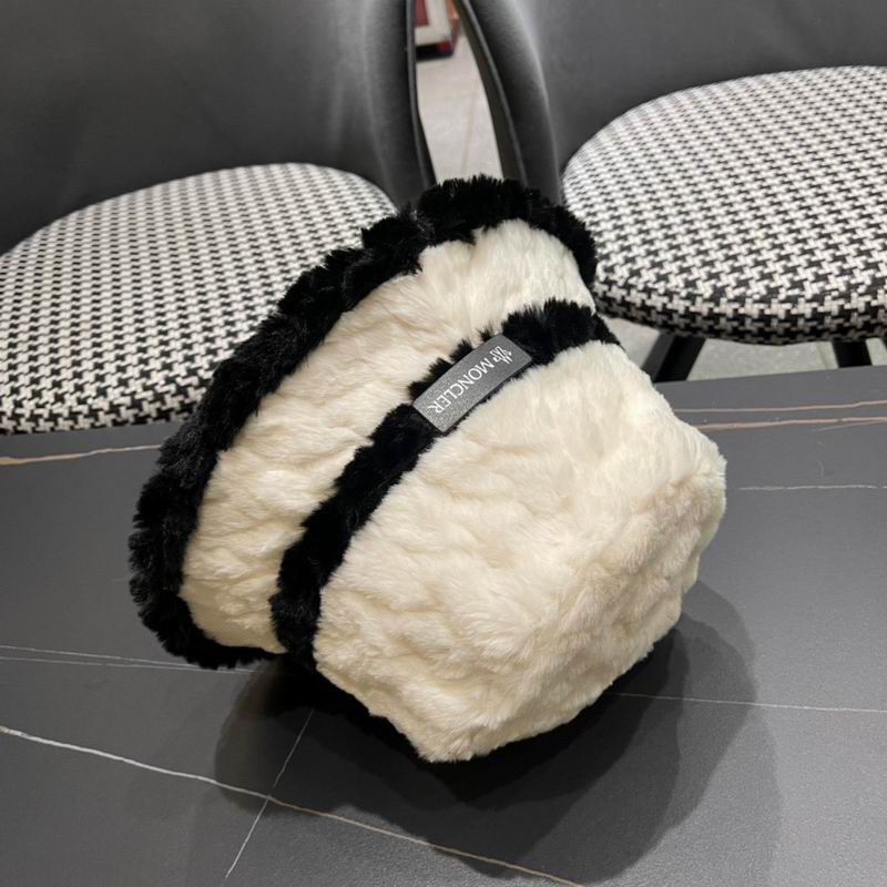 Moncler Hat (2)