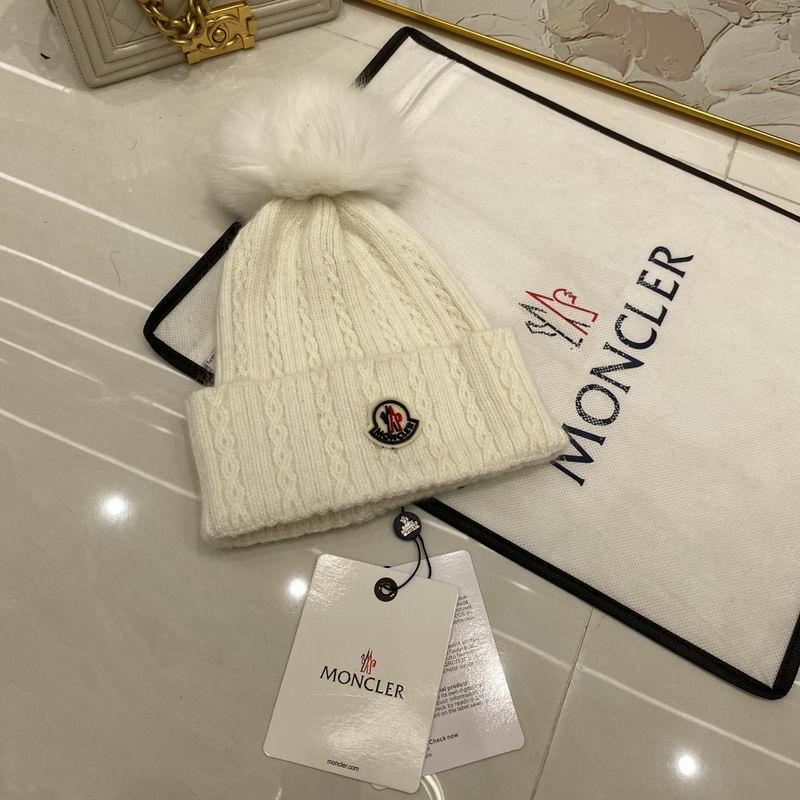 Moncler Hat (201)
