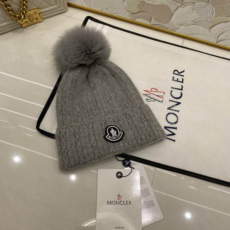 Moncler Hat (207)