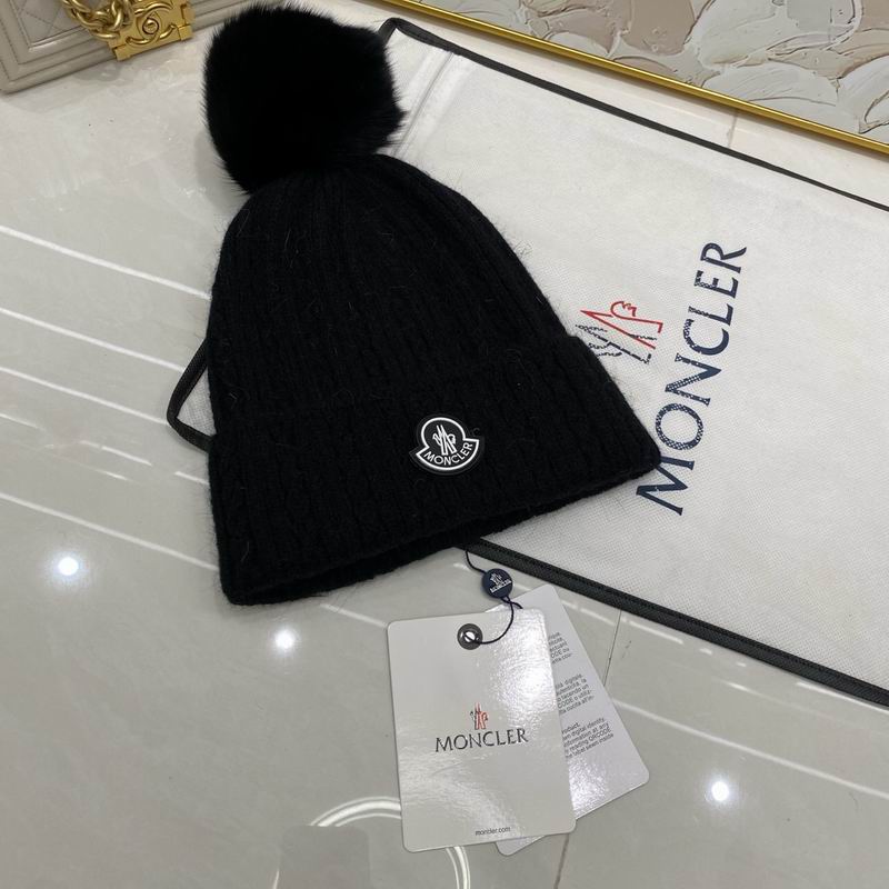 Moncler Hat (209)