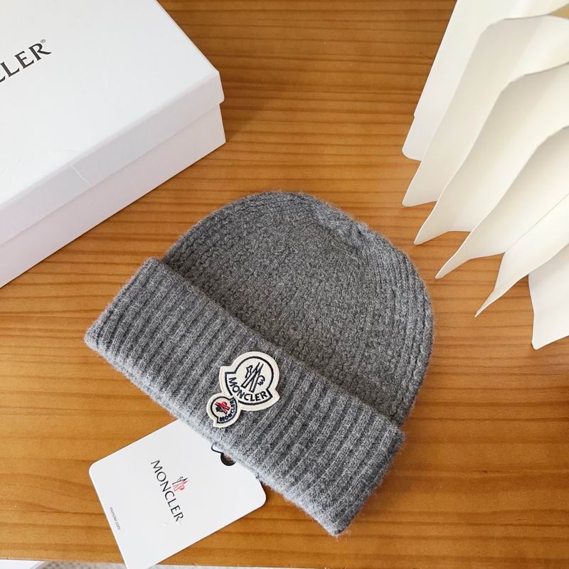 Moncler Hat (217)