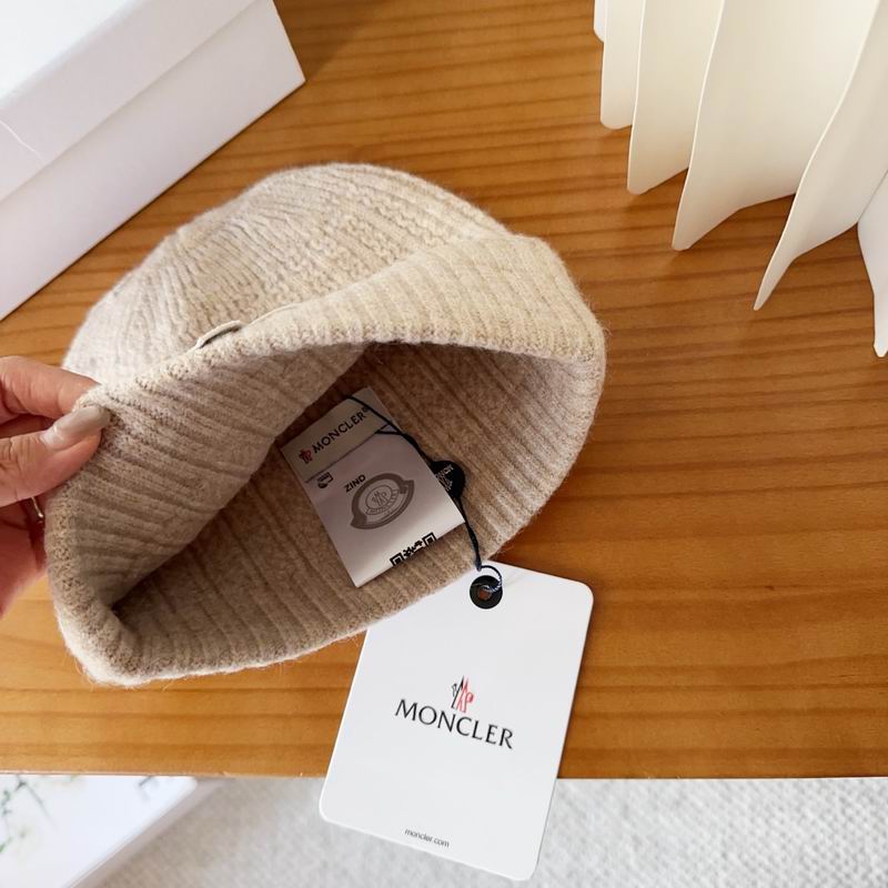 Moncler Hat (222)