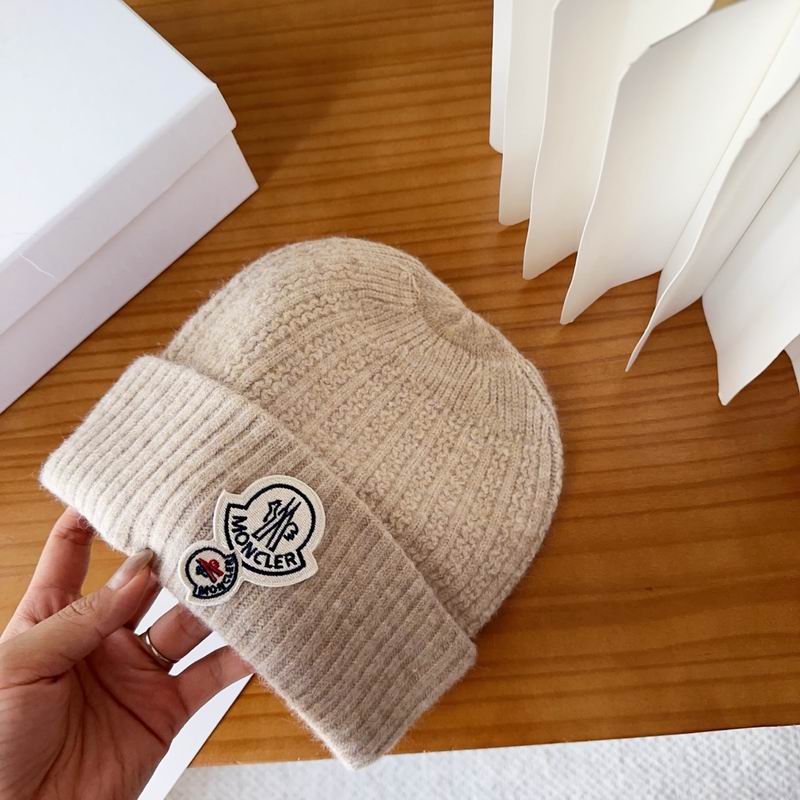 Moncler Hat (226)