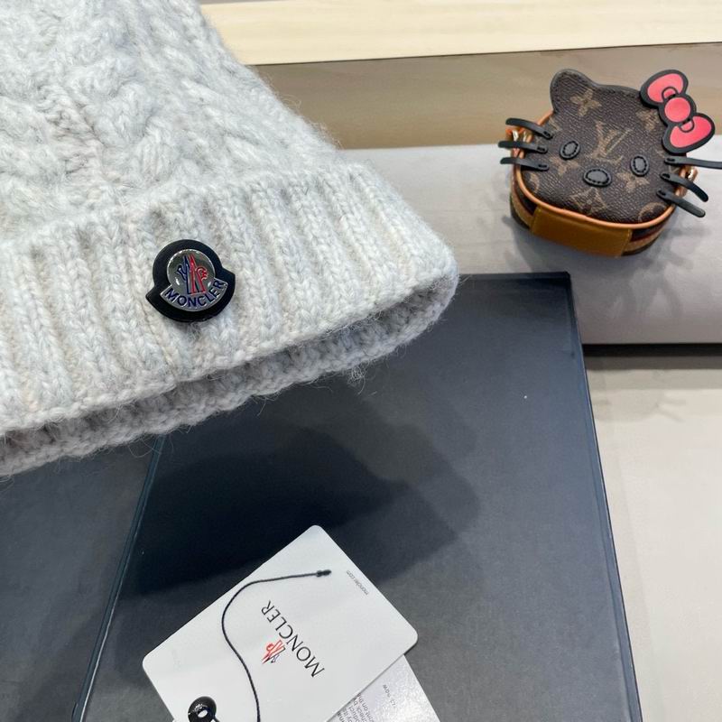 Moncler Hat (23)