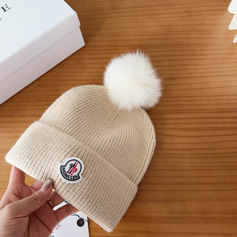 Moncler Hat (2351)