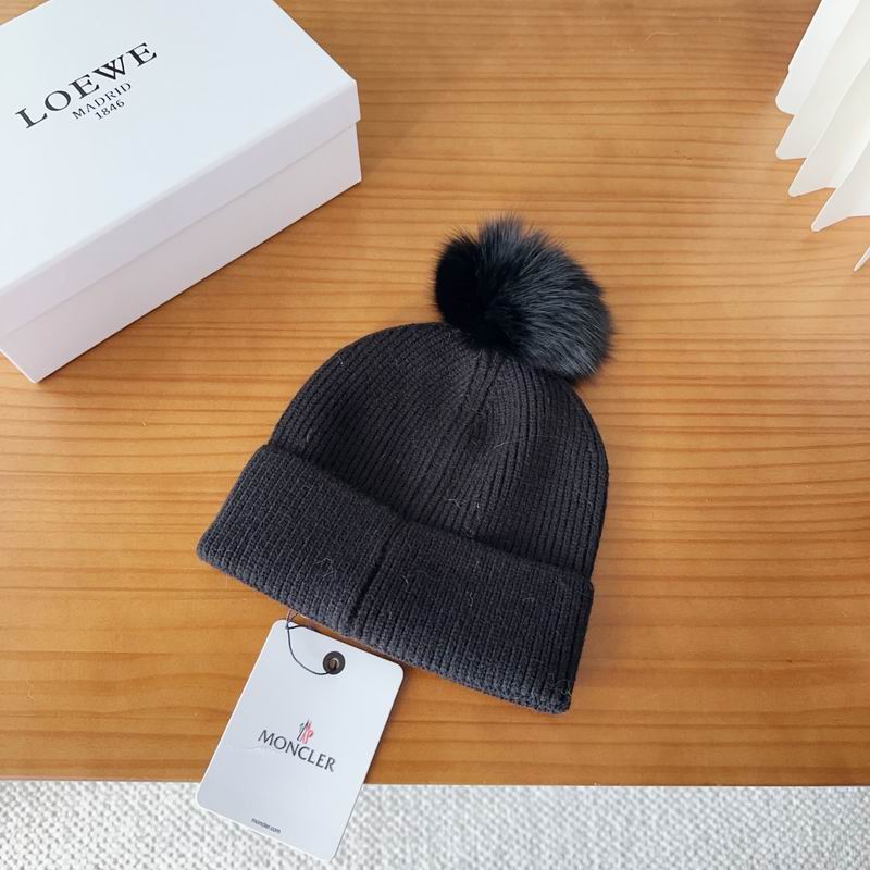 Moncler Hat (2357)
