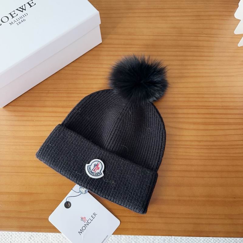 Moncler Hat (2360)