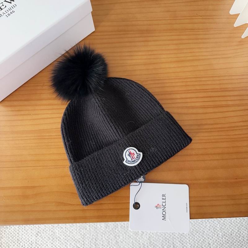 Moncler Hat (2361)