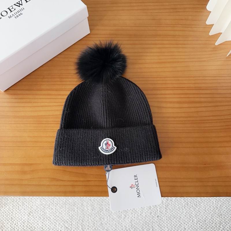 Moncler Hat (2362)
