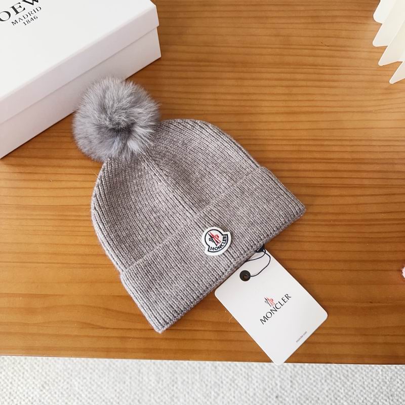 Moncler Hat (2372)