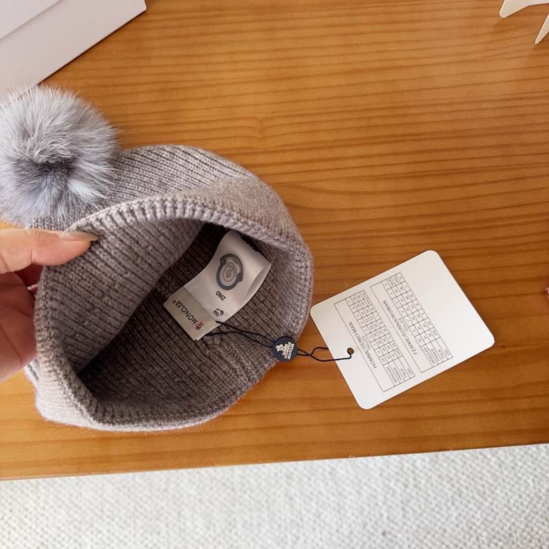 Moncler Hat (2374)