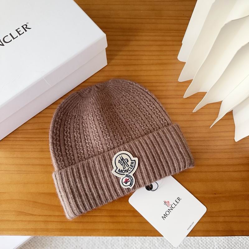Moncler Hat (242)