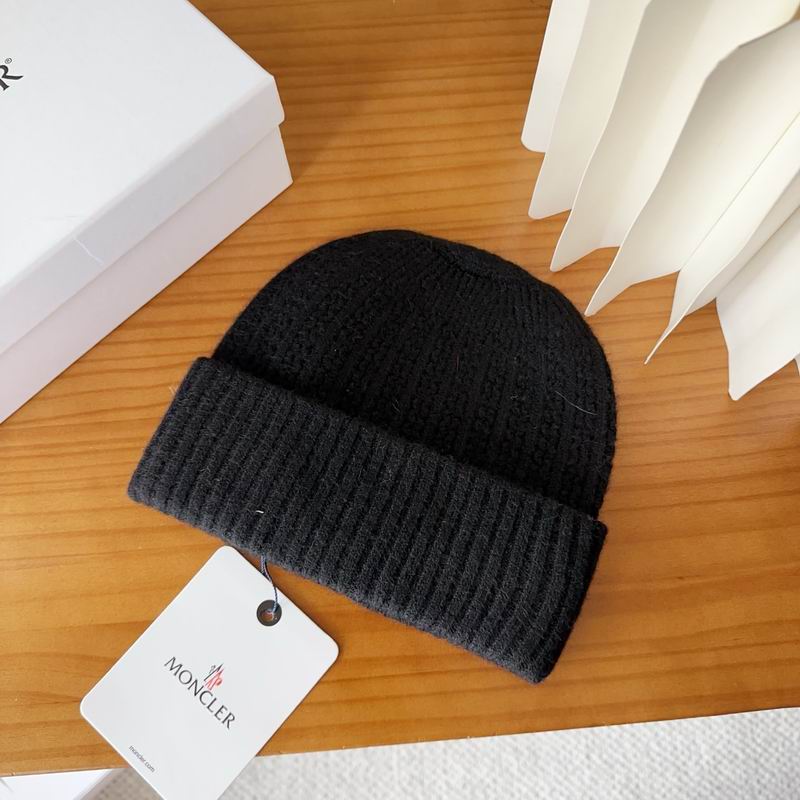Moncler Hat (247)