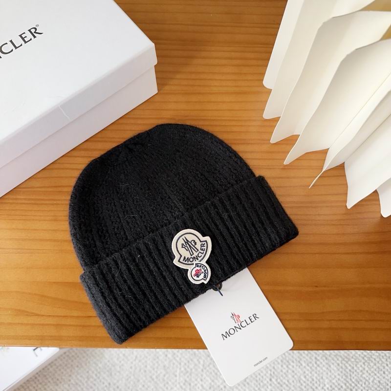 Moncler Hat (253)