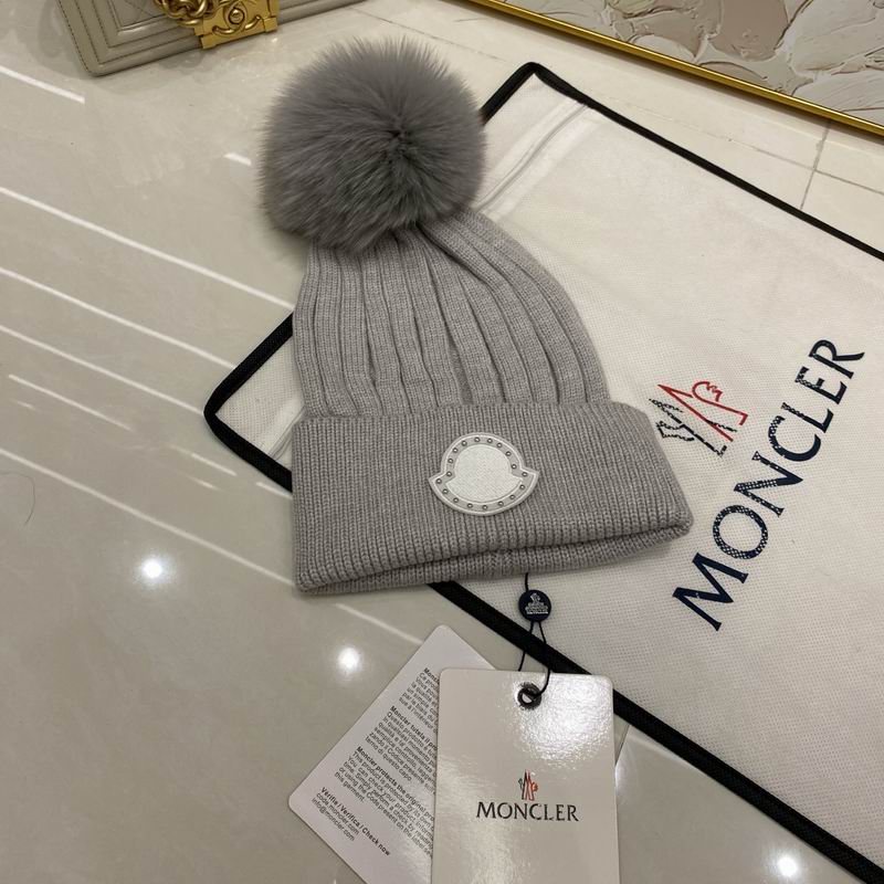 Moncler Hat (257)
