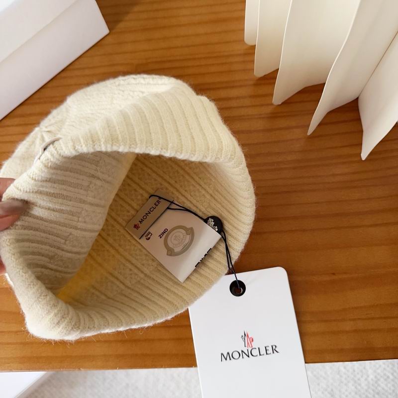 Moncler Hat (259)