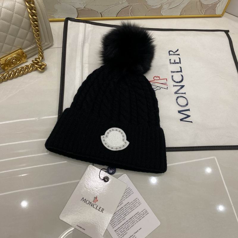 Moncler Hat (270)
