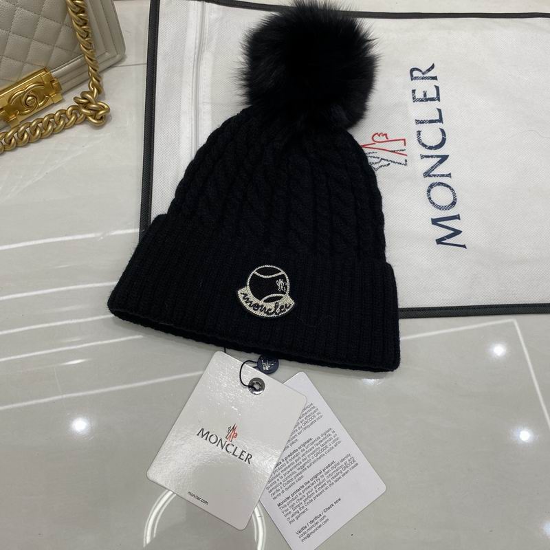 Moncler Hat (277)