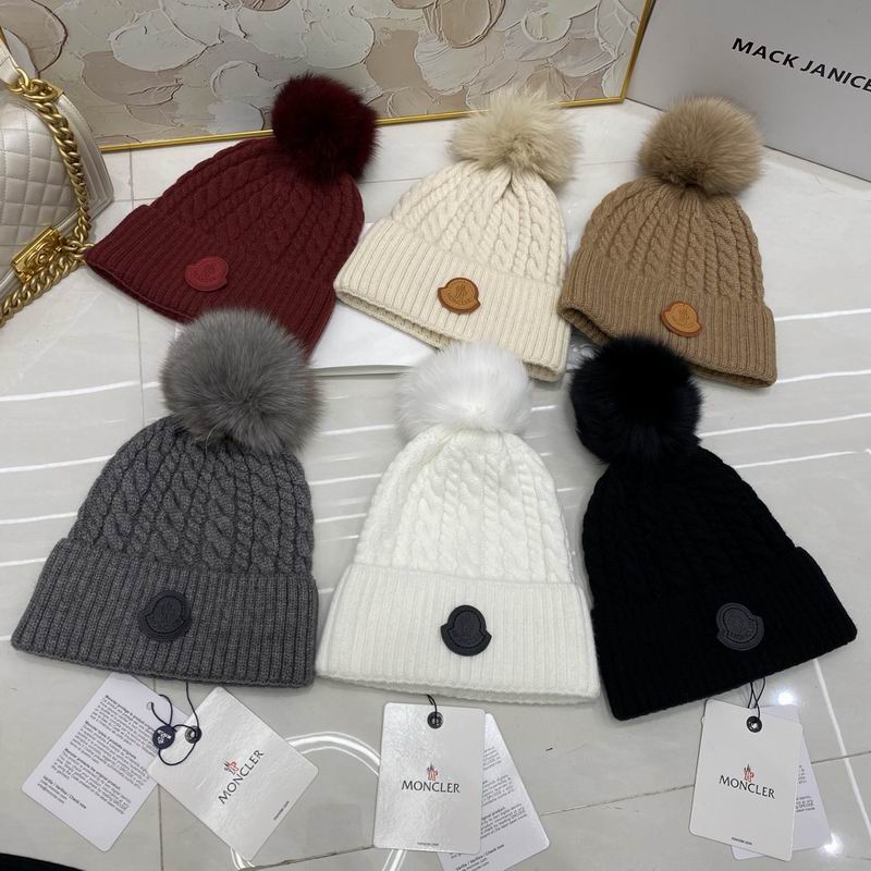 Moncler Hat (288)