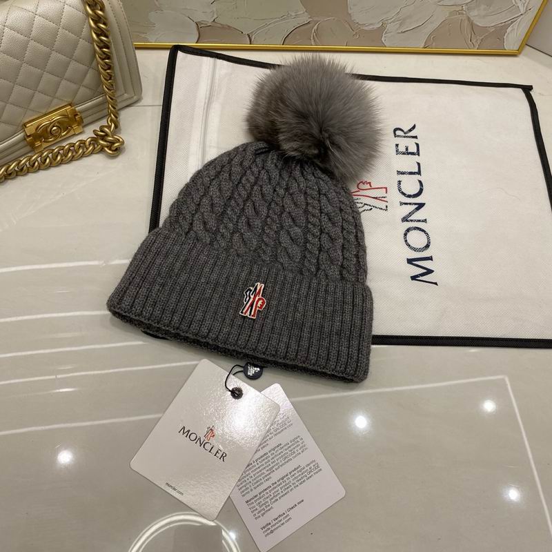 Moncler Hat (290)