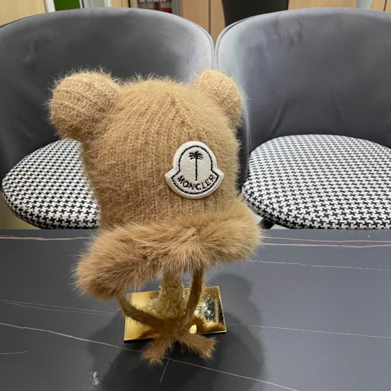 Moncler Hat (300)