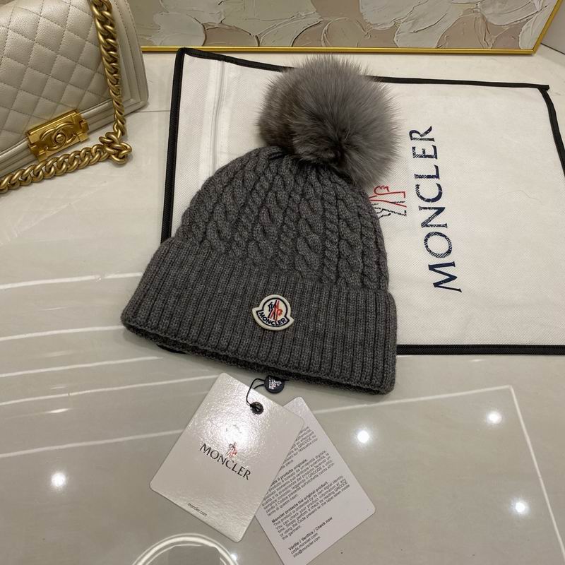 Moncler Hat (300)