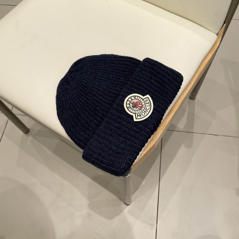 Moncler Hat (362)