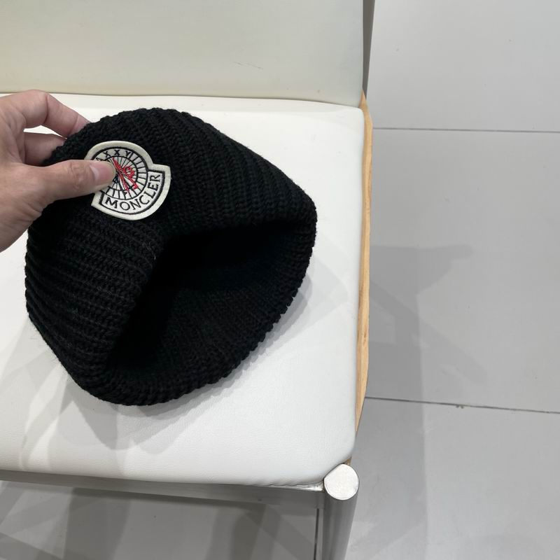 Moncler Hat (365)