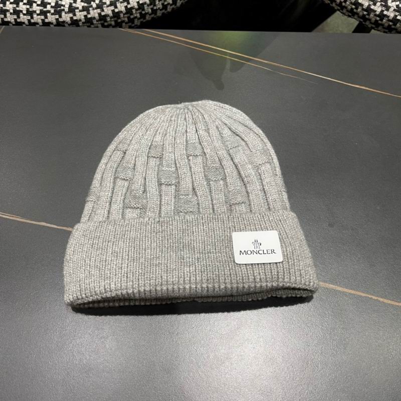 Moncler Hat (367)