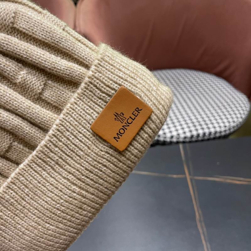 Moncler Hat (381)