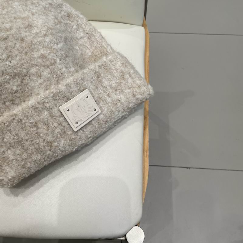 Moncler Hat (388)