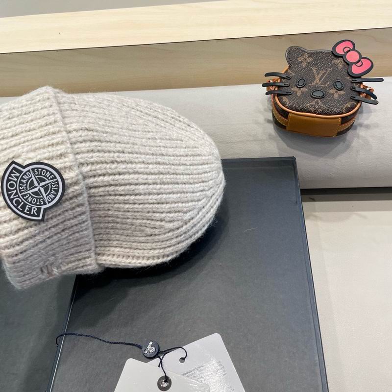 Moncler Hat (39)