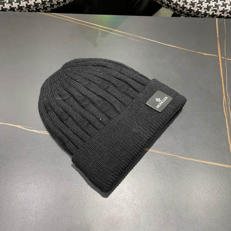 Moncler Hat (396)