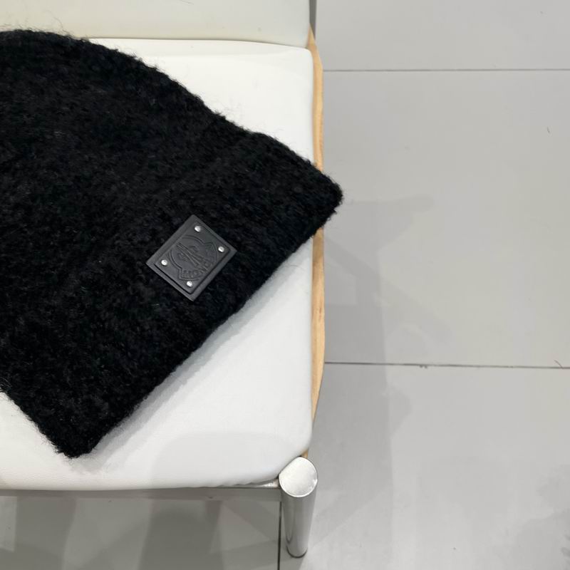 Moncler Hat (397)