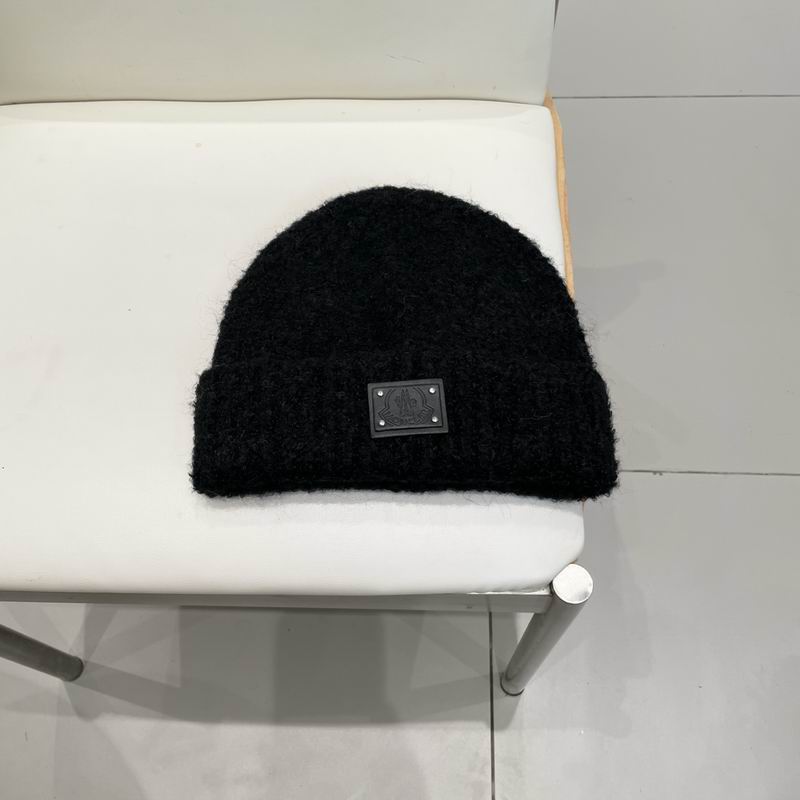 Moncler Hat (400)