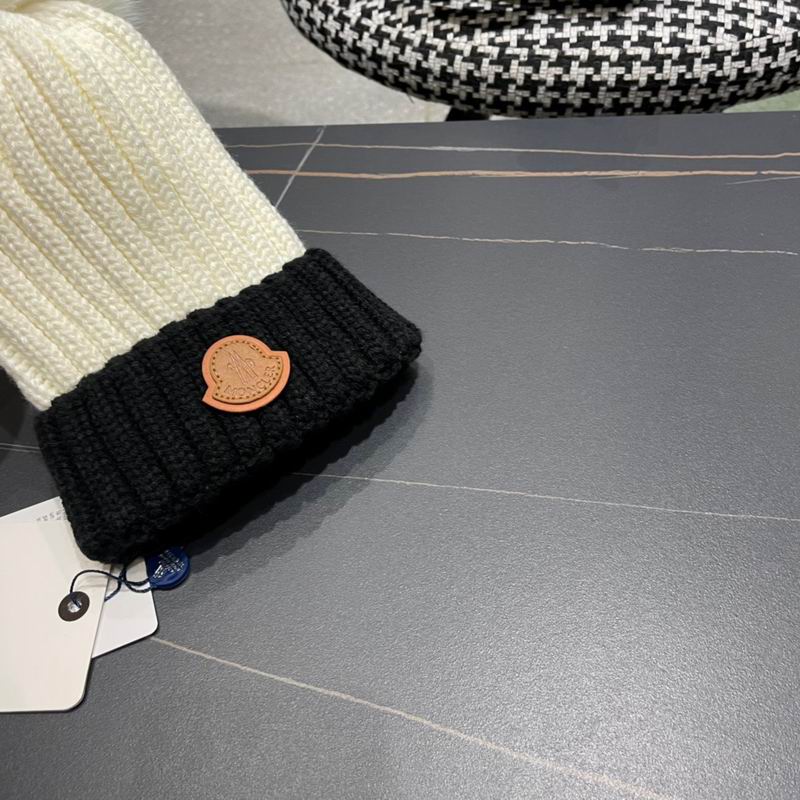 Moncler Hat (404)