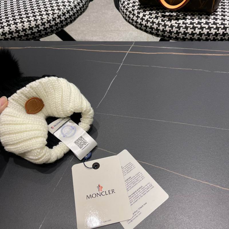 Moncler Hat (421)