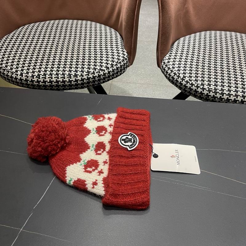Moncler Hat (422)