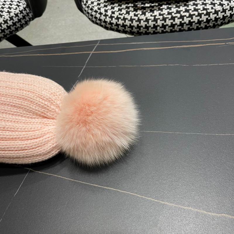 Moncler Hat (430)