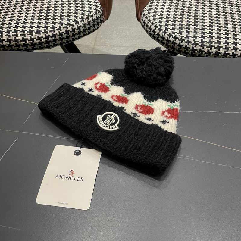 Moncler Hat (436)