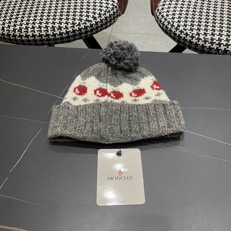 Moncler Hat (443)