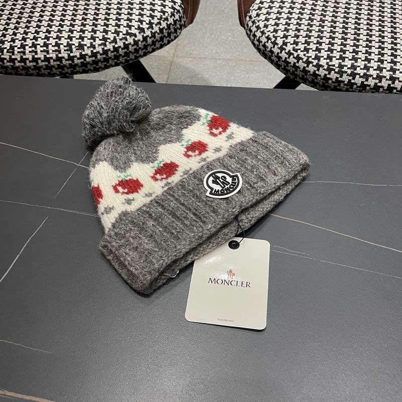 Moncler Hat (447)