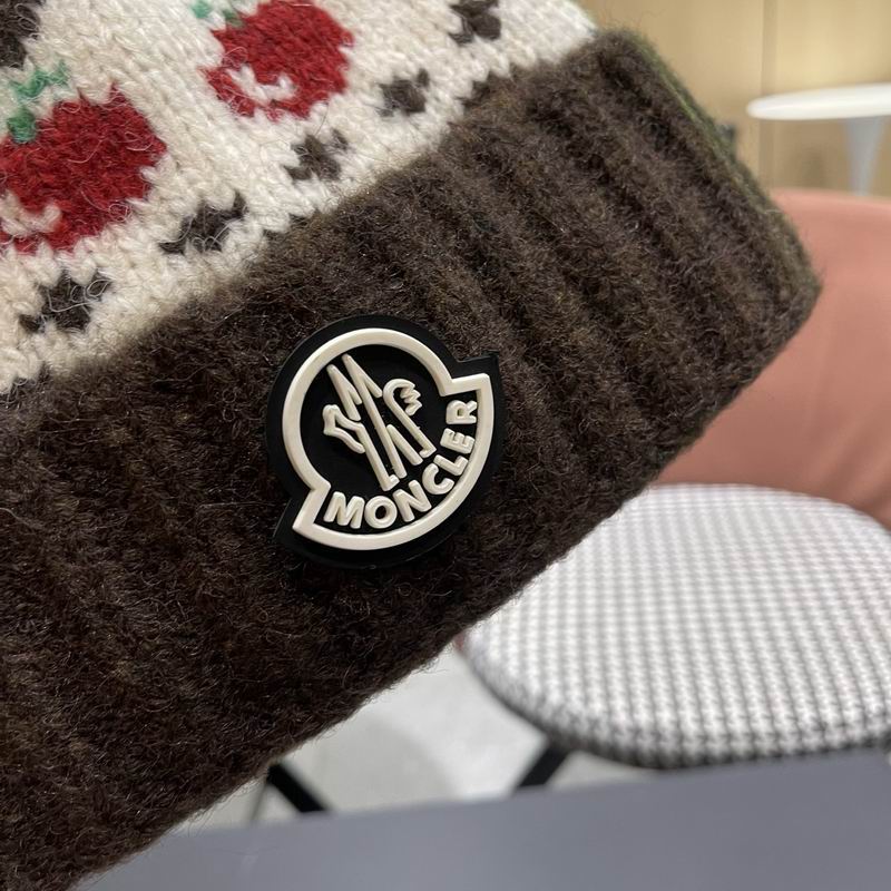 Moncler Hat (453)